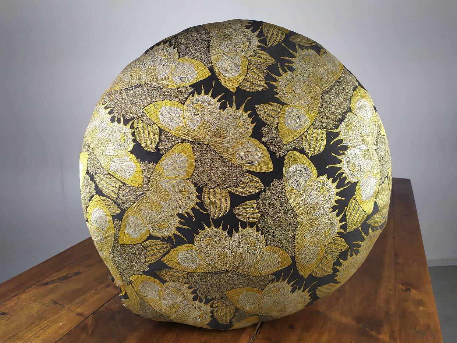 Napoleon III bamboo pouf