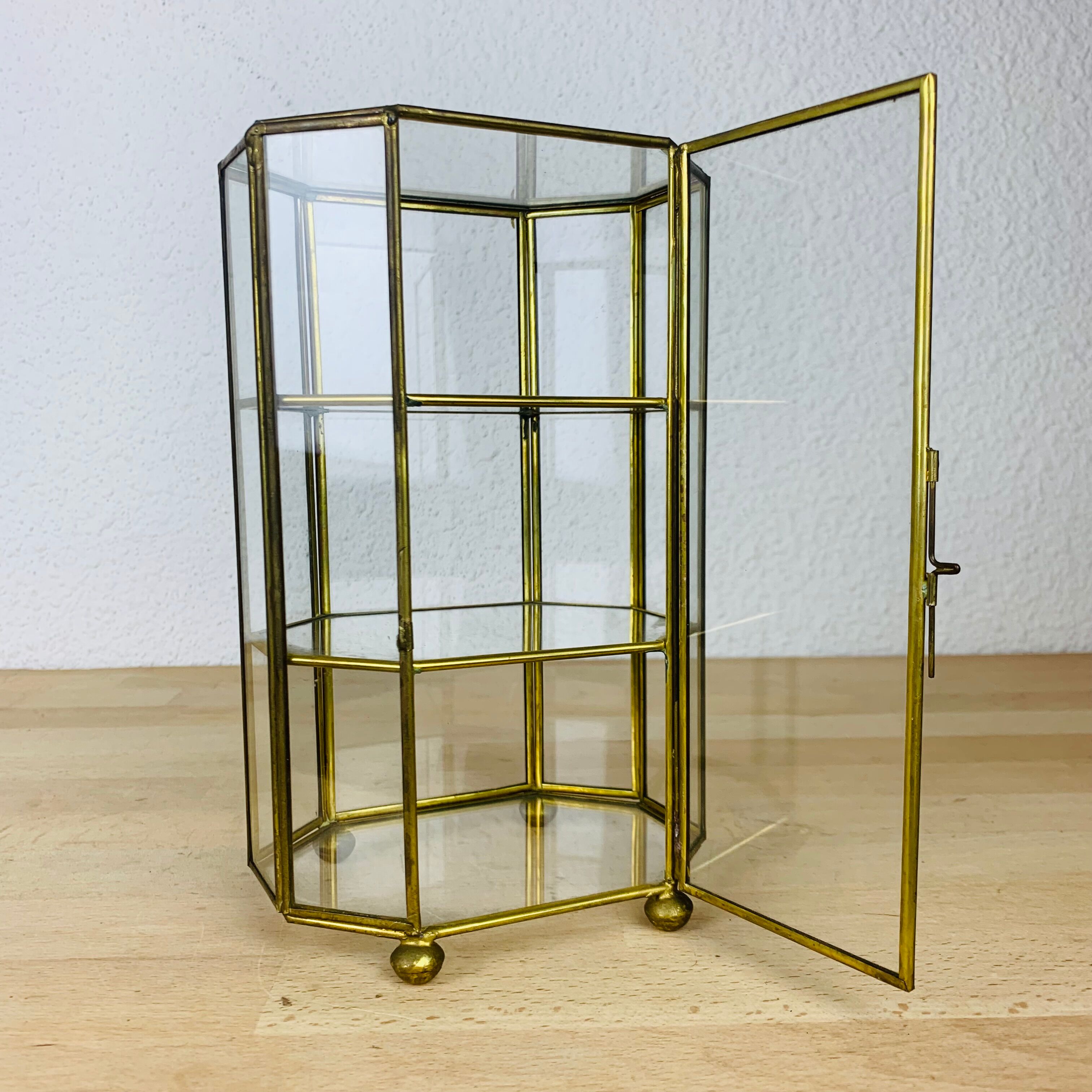 Miniature display case brass and glass, shelf
