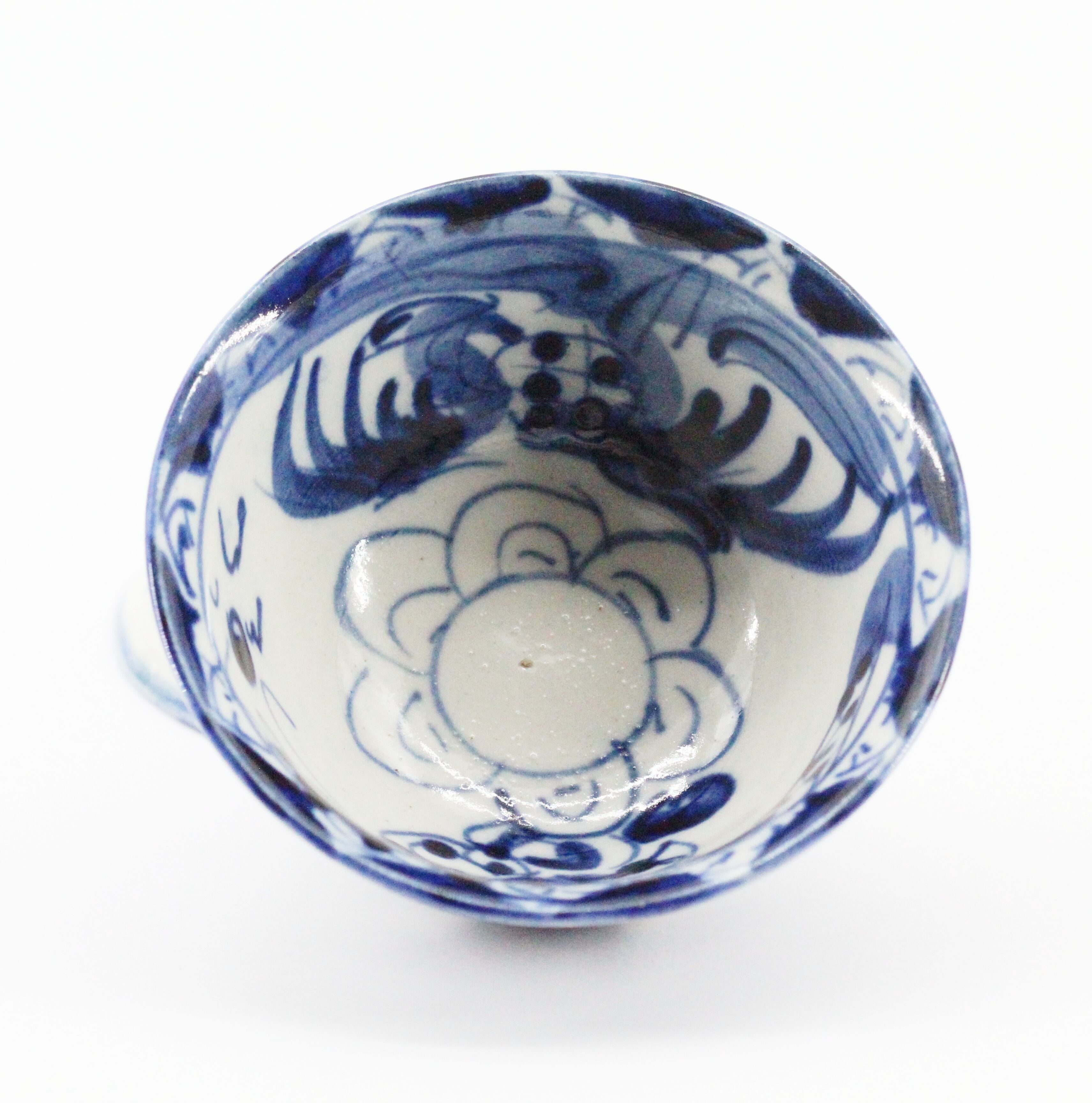 2 blue ceramic bowls