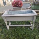 Removable galvanized interior gray wood planter