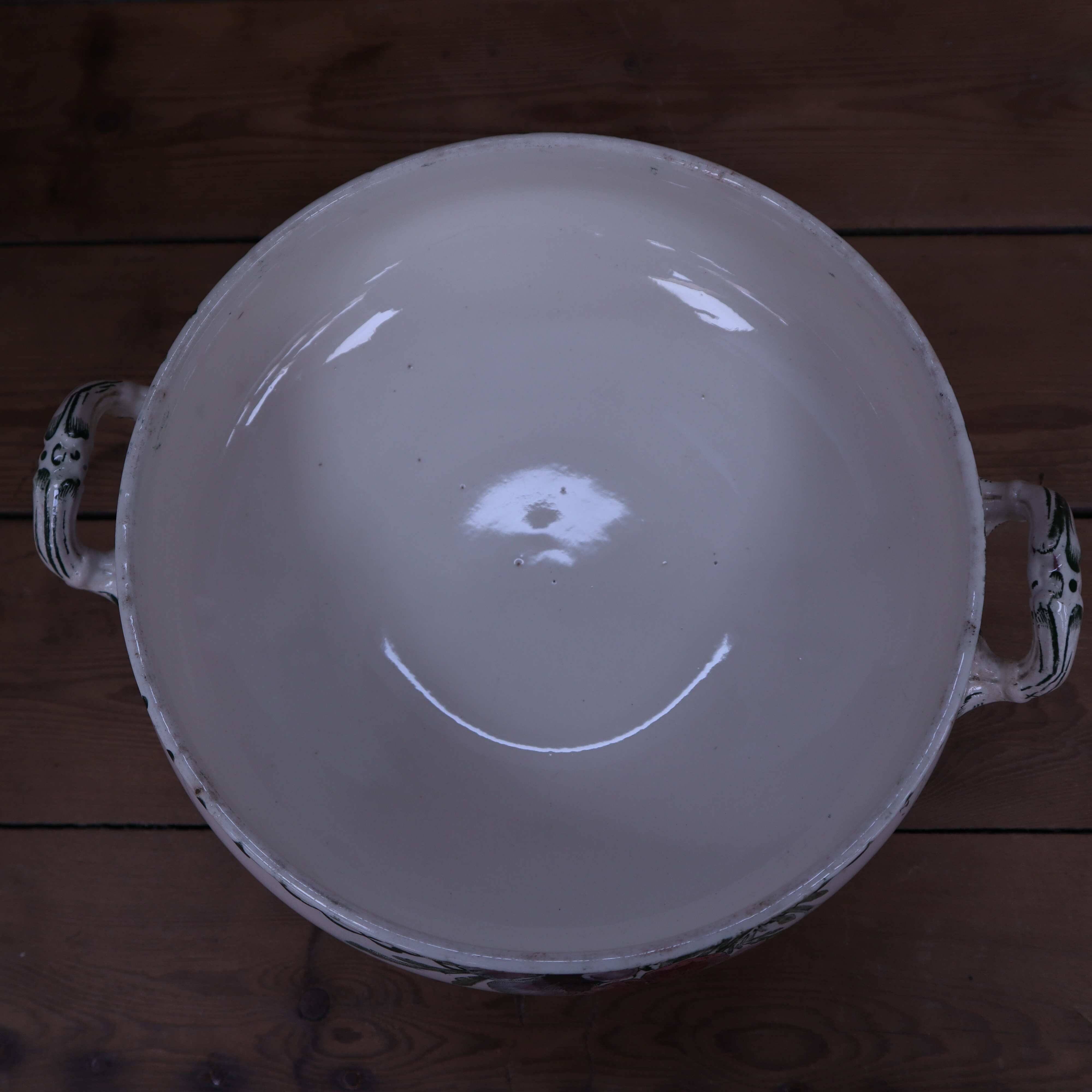 Salad bowl with handles Terre de Fer Creil and Montereau "Madrid"