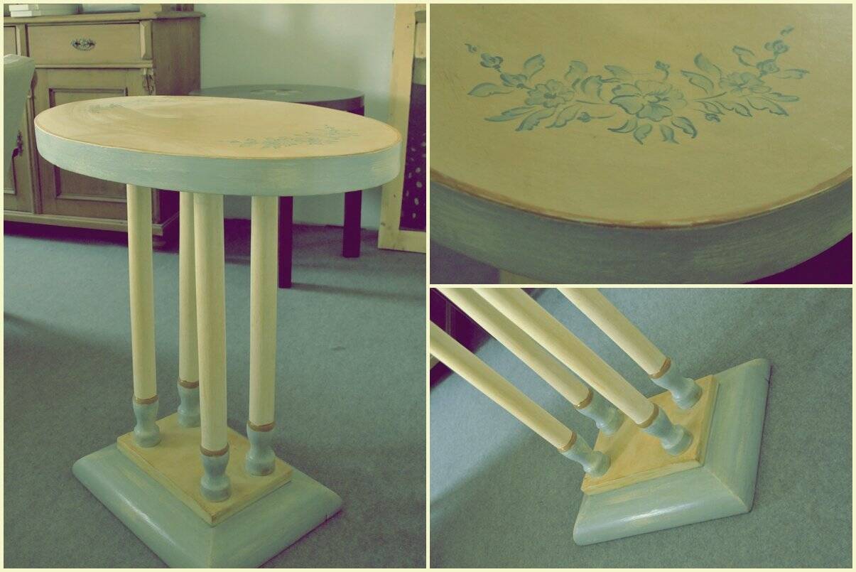 Art Deco oval side table in hand-painted azure blue and yellow wood, 1930s