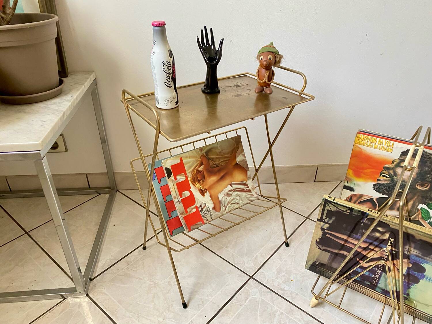 Vintage 1960s brass side table/magazine rack