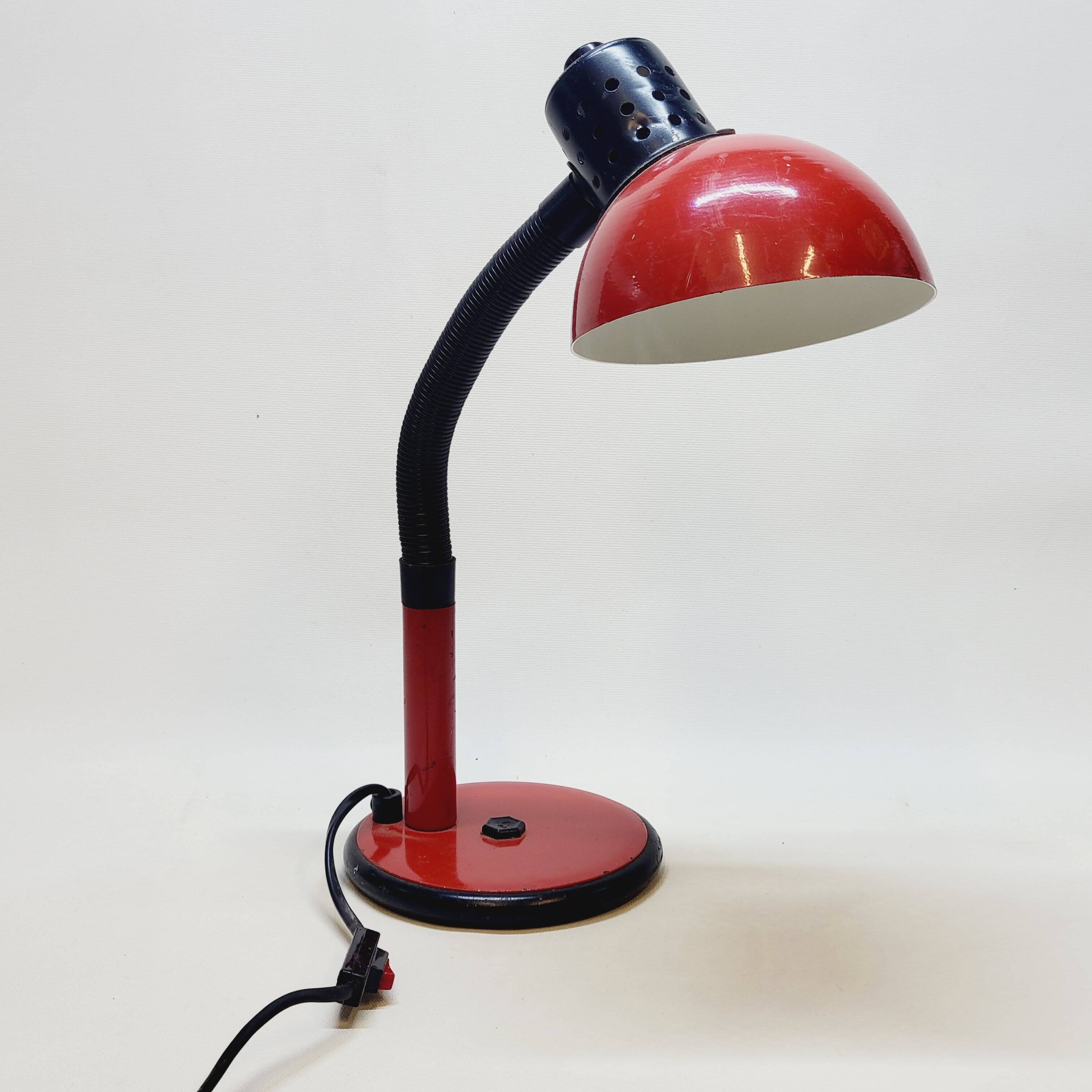 Table lamp desk aluminor metal red flexible arm black 80s vintage