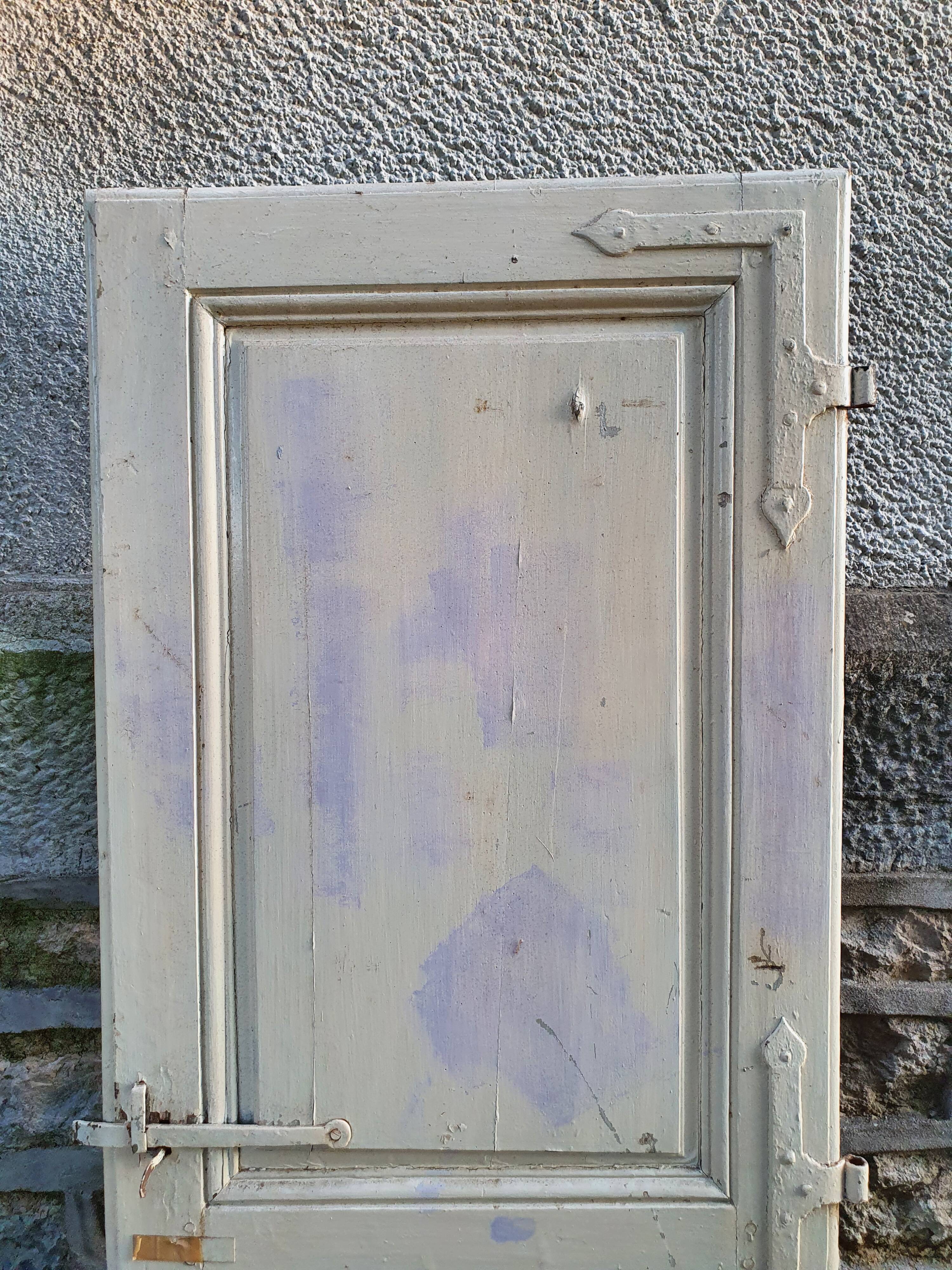 Old door period XVIII s