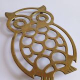 Vintage 70s owl golden brass trivet