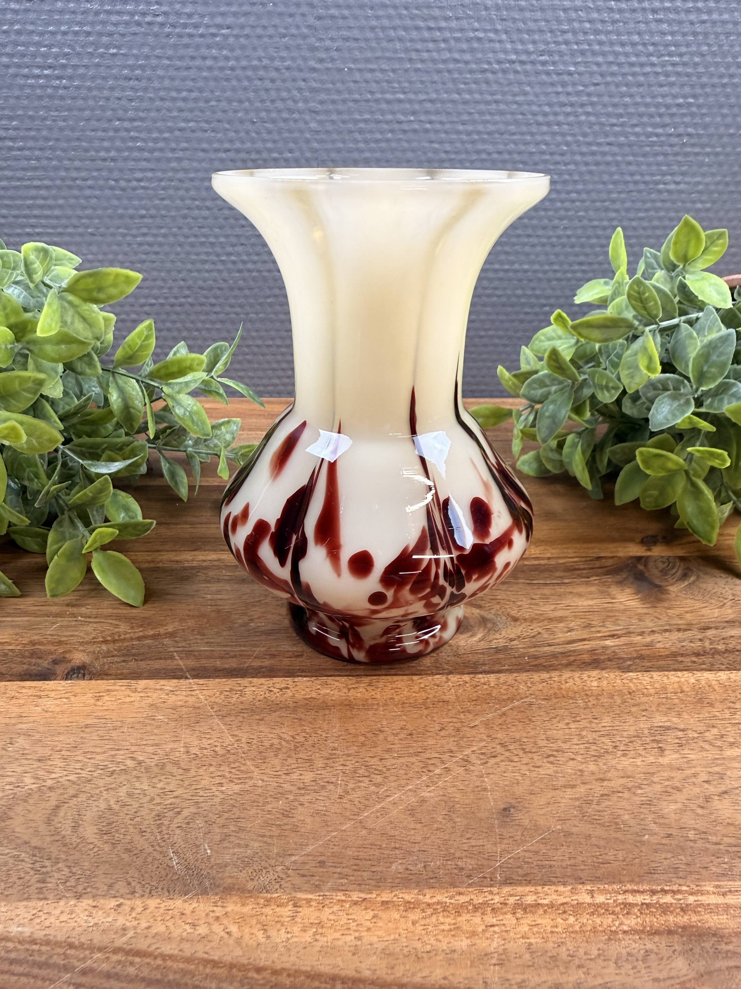 Small Art Deco Vase in Marbled Red Bordeaux Glass