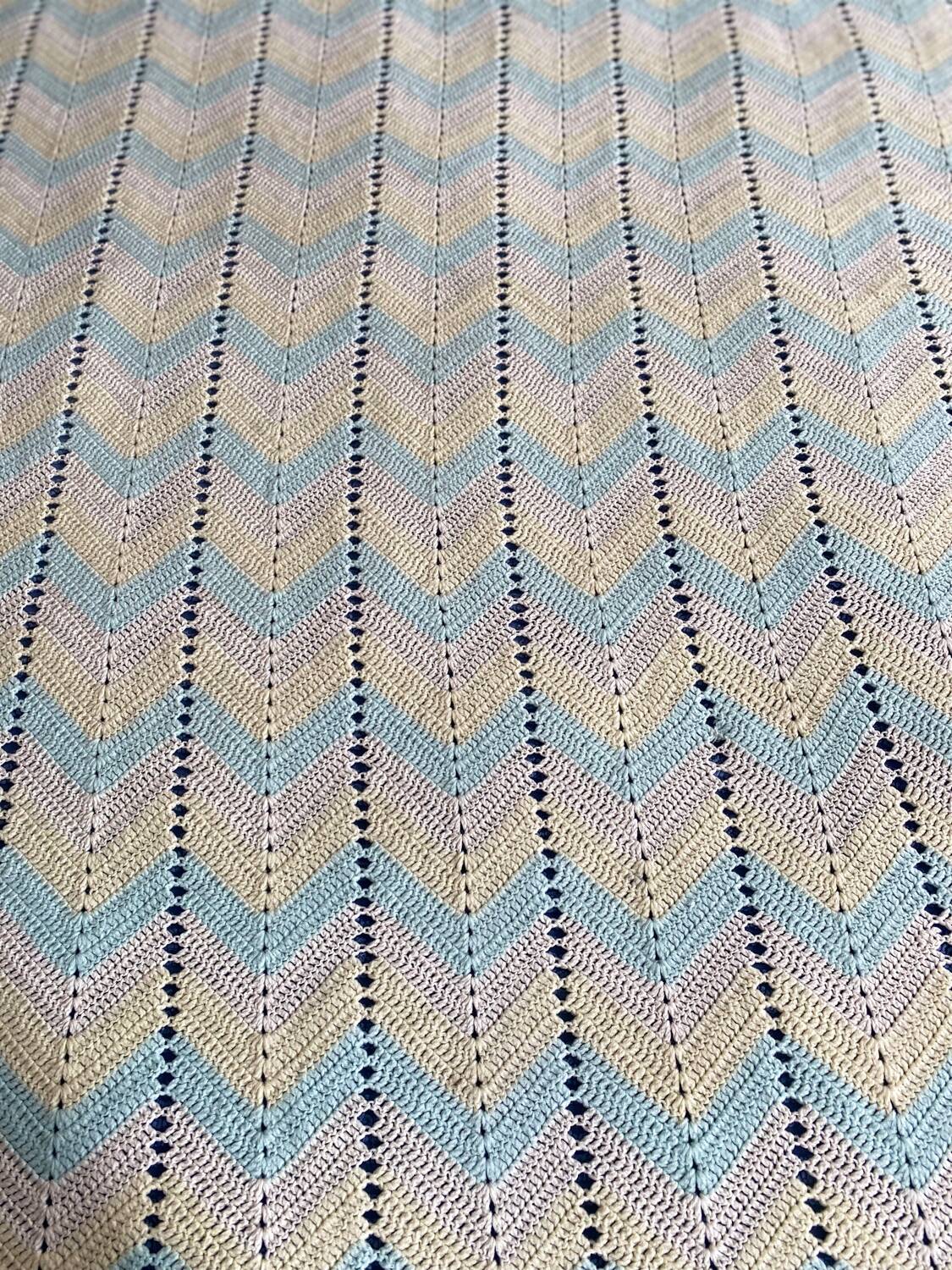 Couvre lit fait main