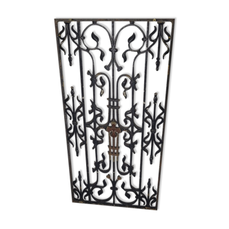 Old cast iron grid 90×45cms