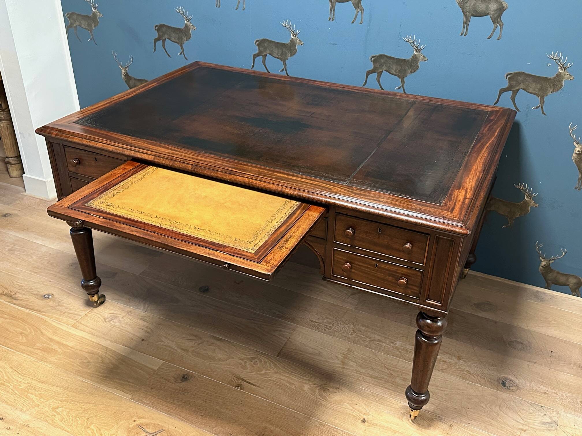 Antique mahogany William IV writing desk