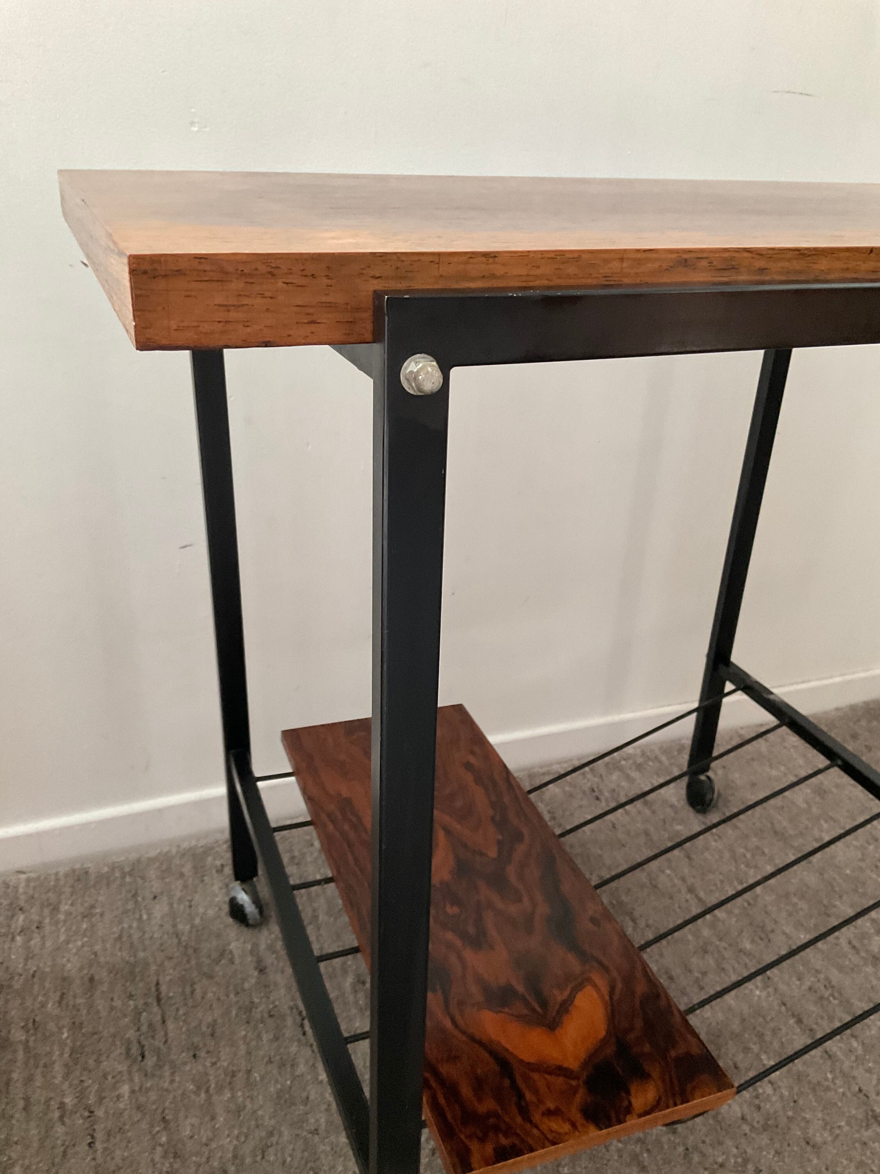Table side on wheels from the 60s