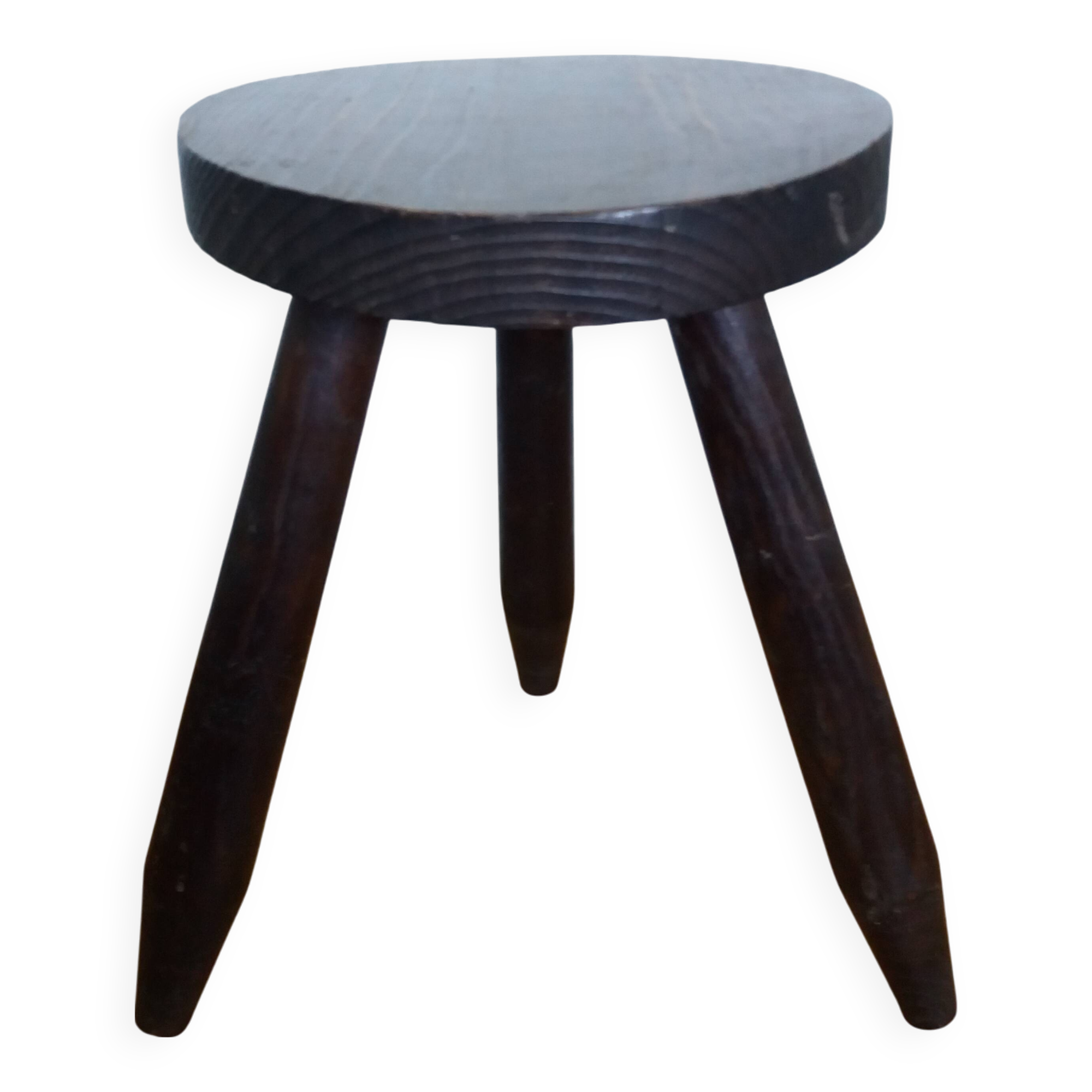 Tripod stool with pencil legs