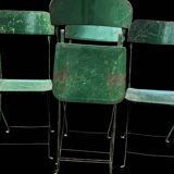 Lot de 8 chaises pliantes industrielles en métal peint vert