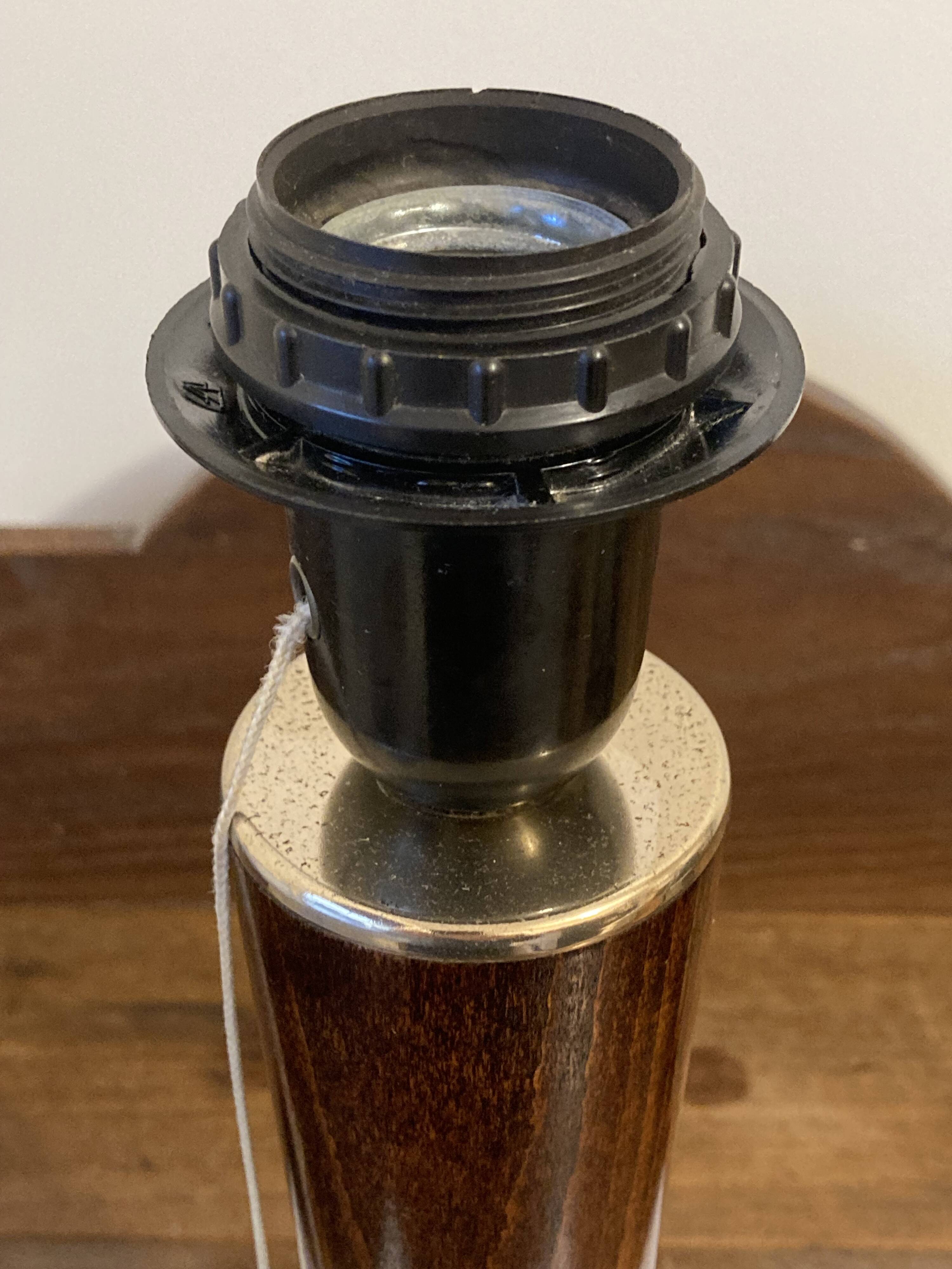 Liner lamp without lampshade