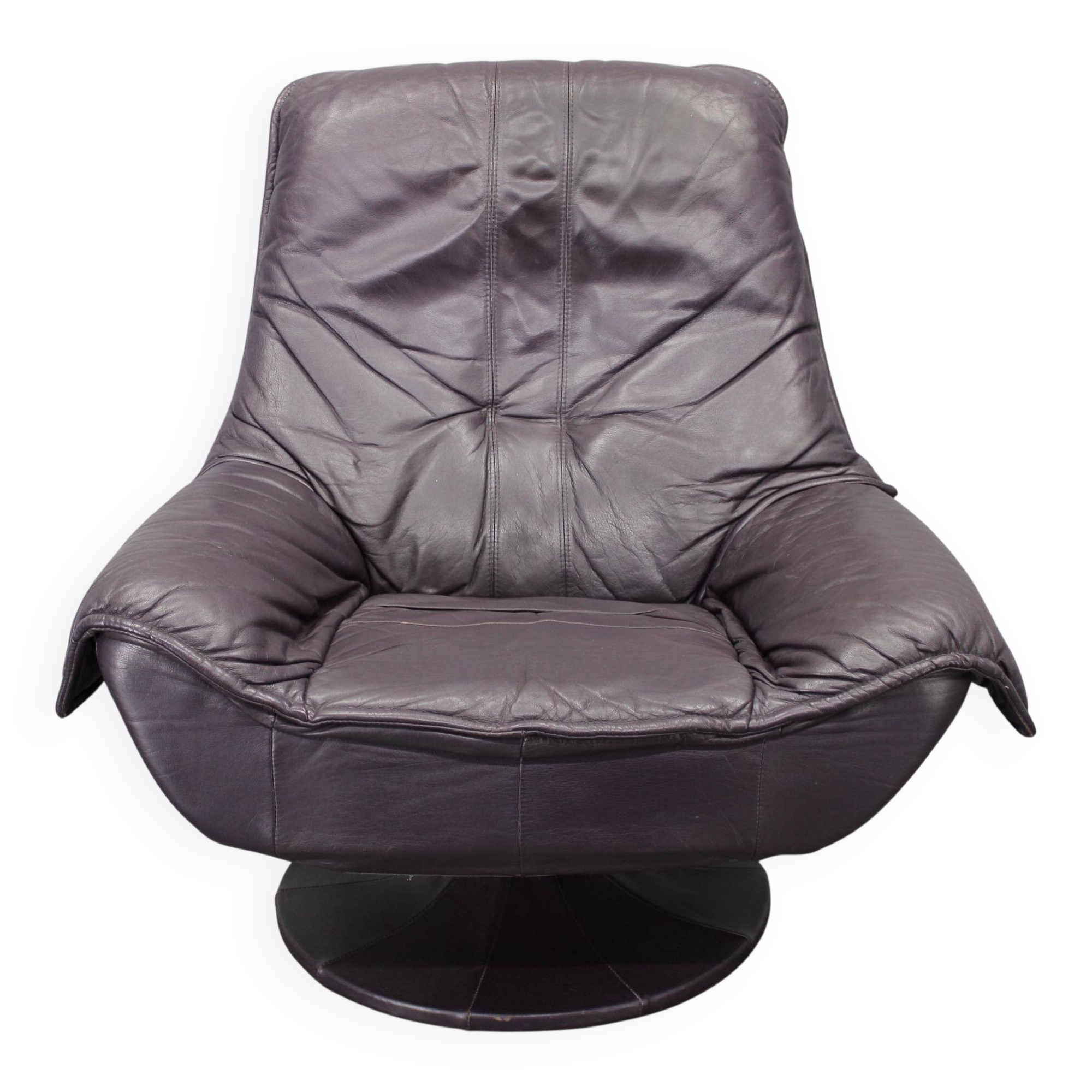 Italian dark purple leather swivel lounge chair, 1980s