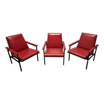 Ensemble de 3 fauteuils rouges de style mid-century moderne, Tchécoslovaquie, années 1970.
