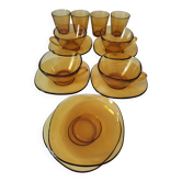 Vereco set: 4 cups, 6 saucers and 4 tumblers