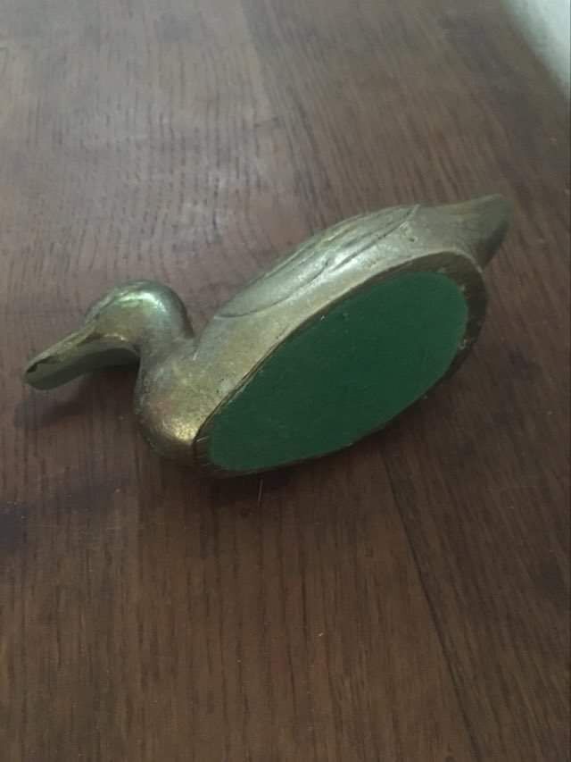 Duck vintage paper press