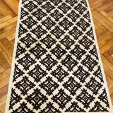 Arabesque wool carpet