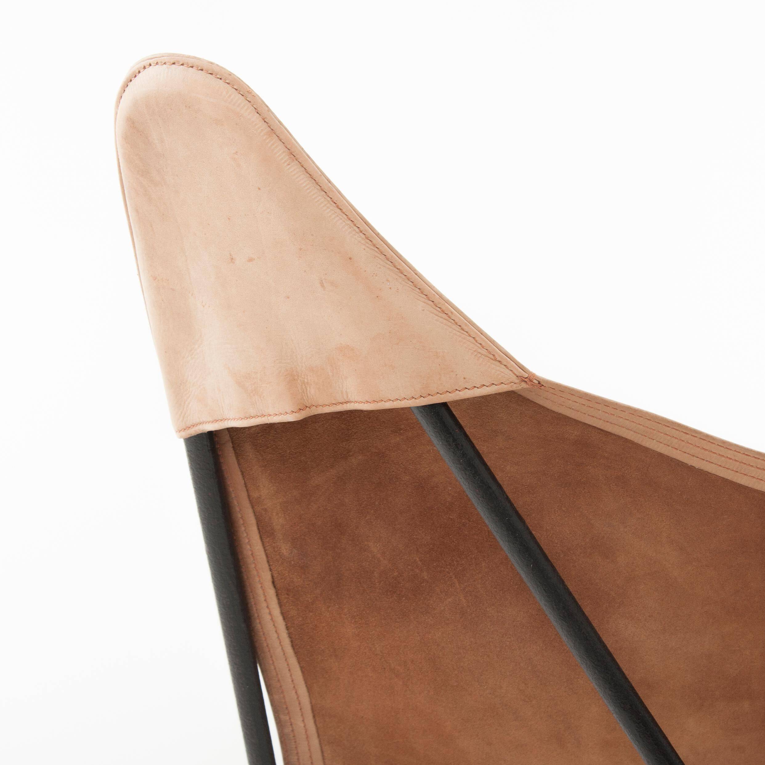 Four Fledermaus butterfly chairs in suede leather by Carl Aubock, Vienna, 1960s.