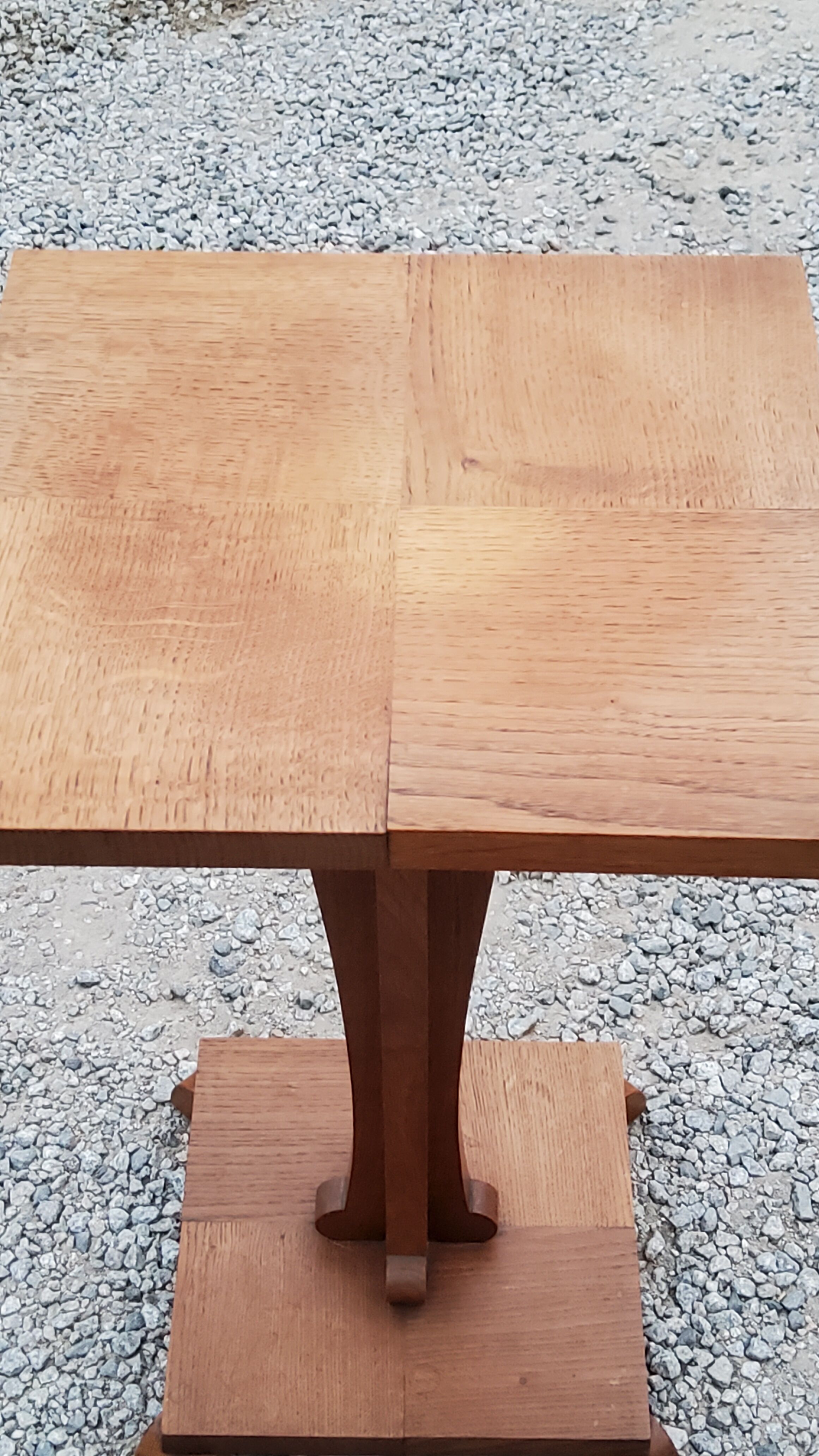 Side table pedestal table of the 50s in solid oak