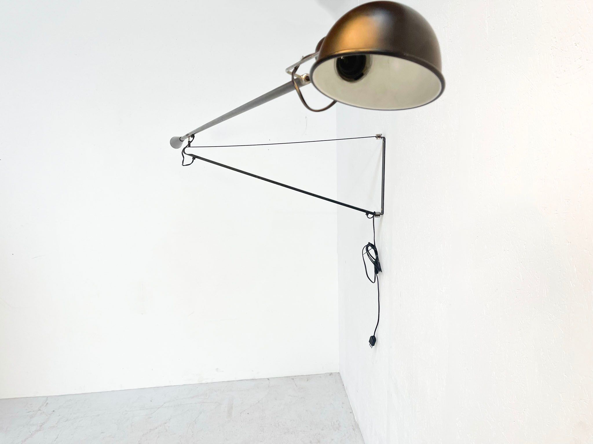 Paolo Rizzatto 265 wall lamp