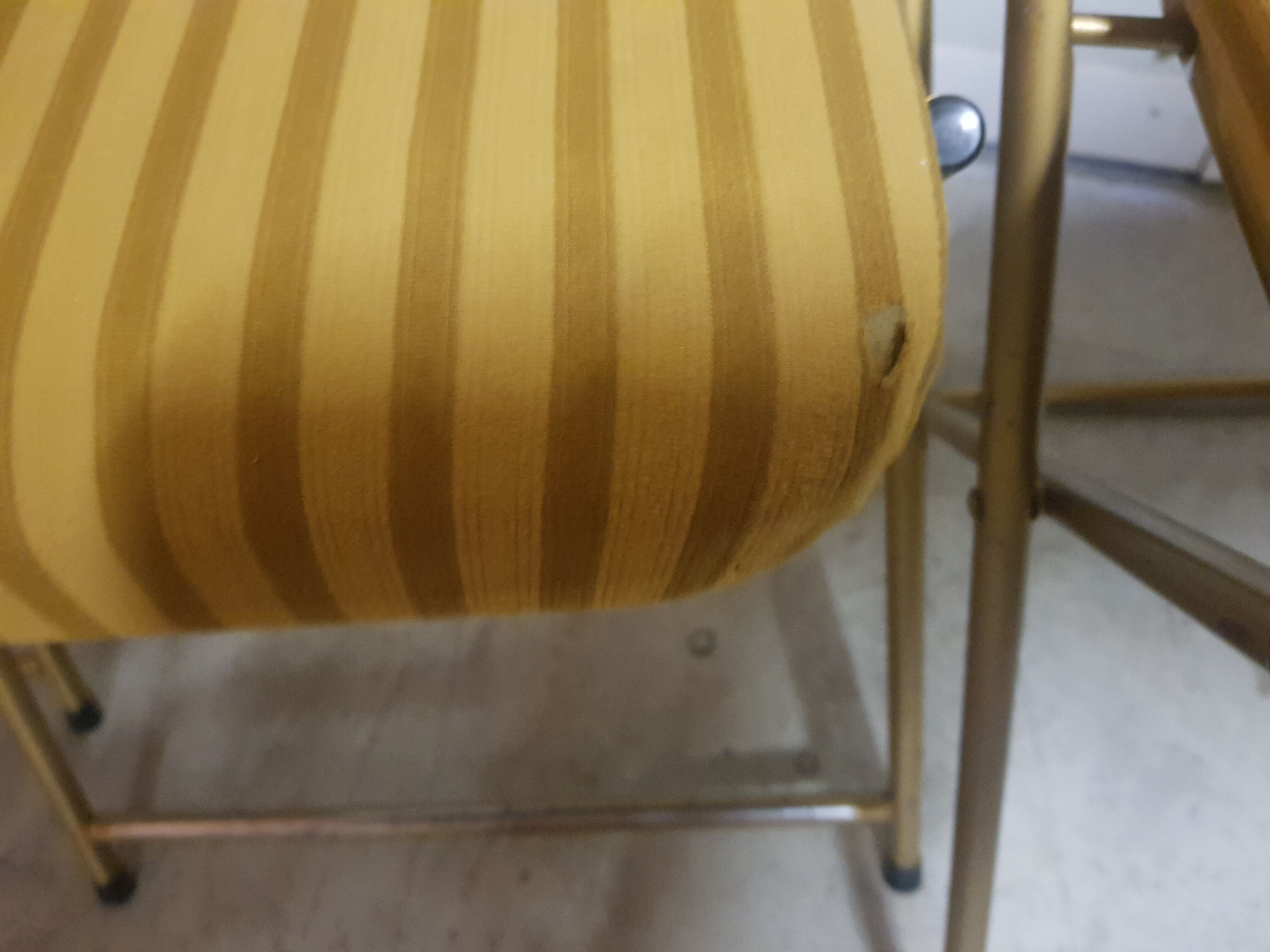 3 folding lafuma chairs
