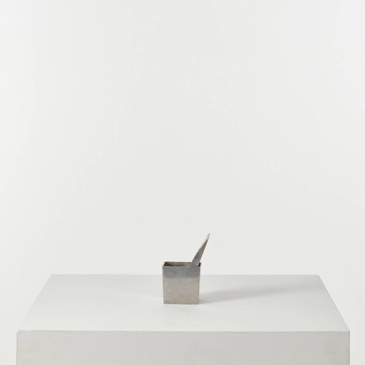 Philippe Starck Ray Hollis Ashtray for XO, France 1997