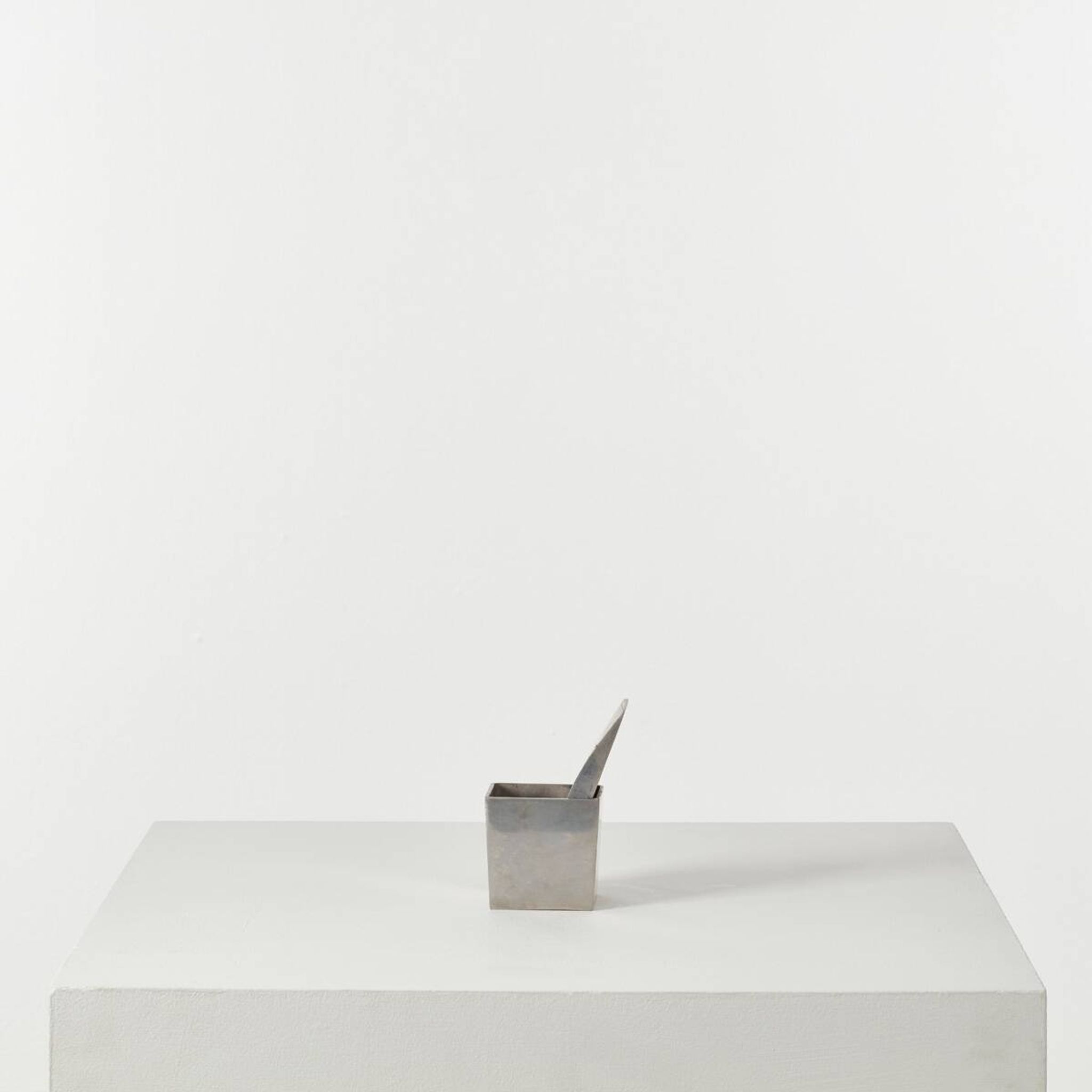 Philippe Starck Ray Hollis Cendrier pour XO, France 1997