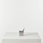 Philippe Starck Ray Hollis Cendrier pour XO, France 1997