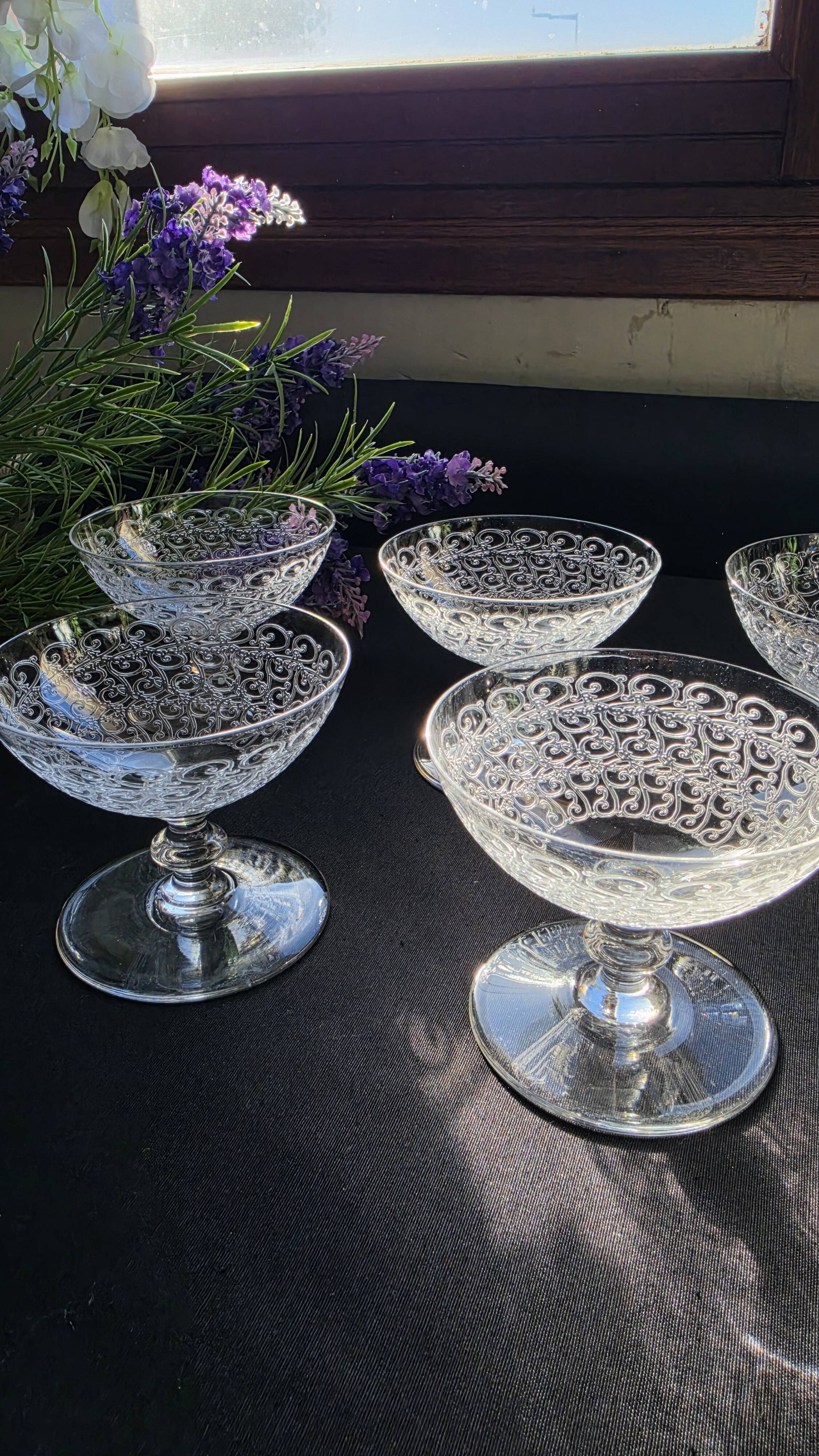 Exceptional set of 6 Baccarat Rohan Art crystal champagne flutes.