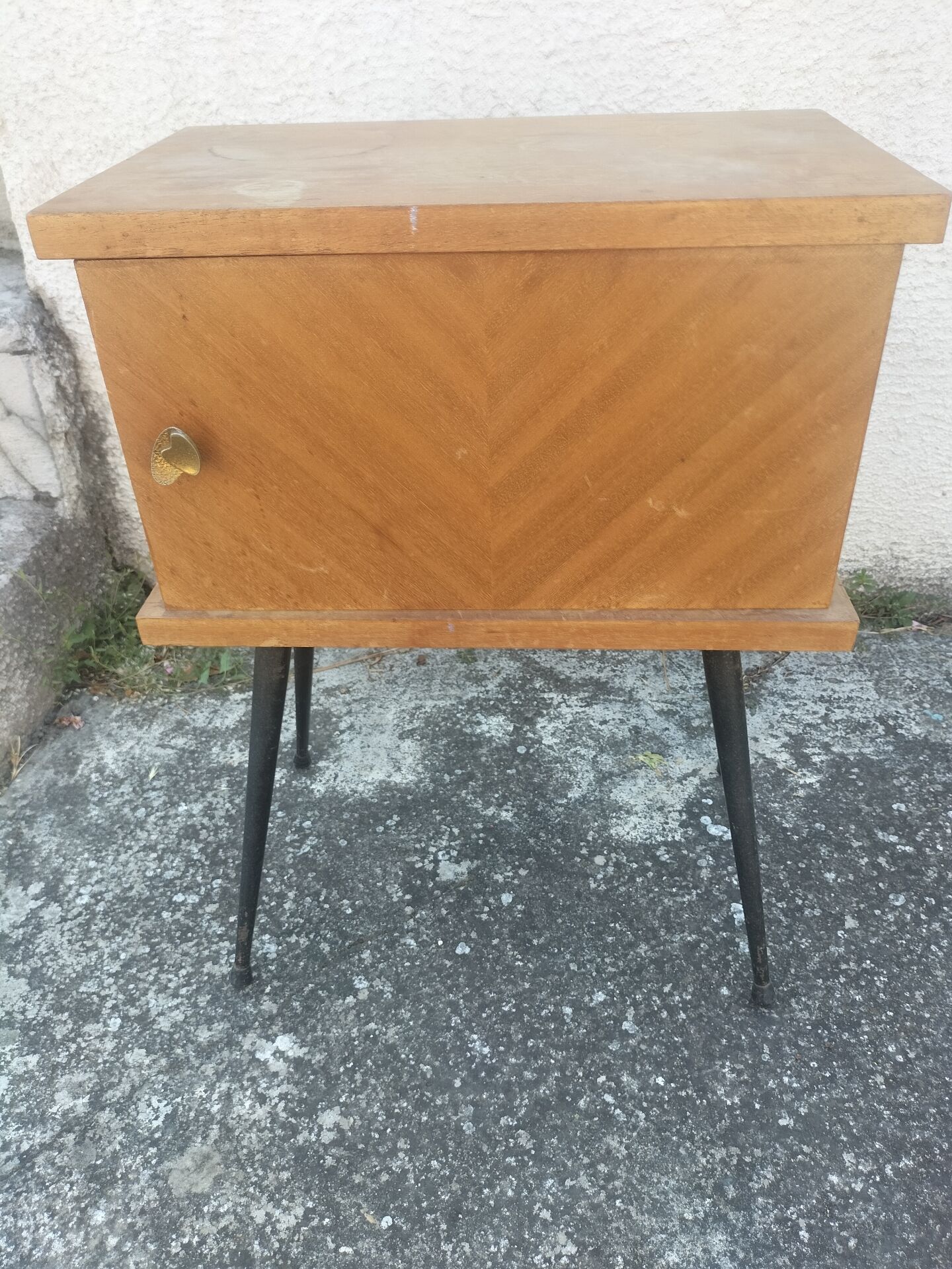 Table de chevet