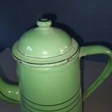 Cafetière émaillée verte
