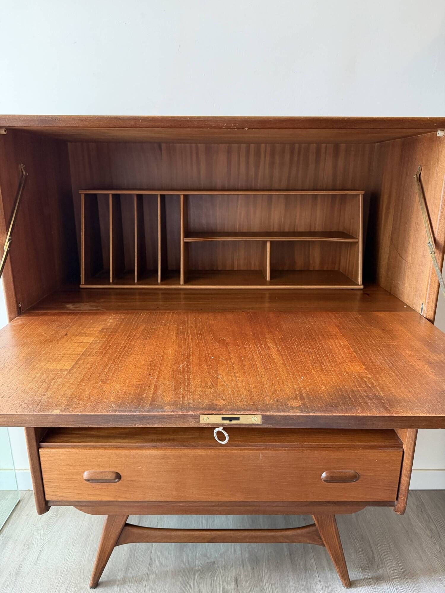 Louis van Teefelen for Webé cabinet