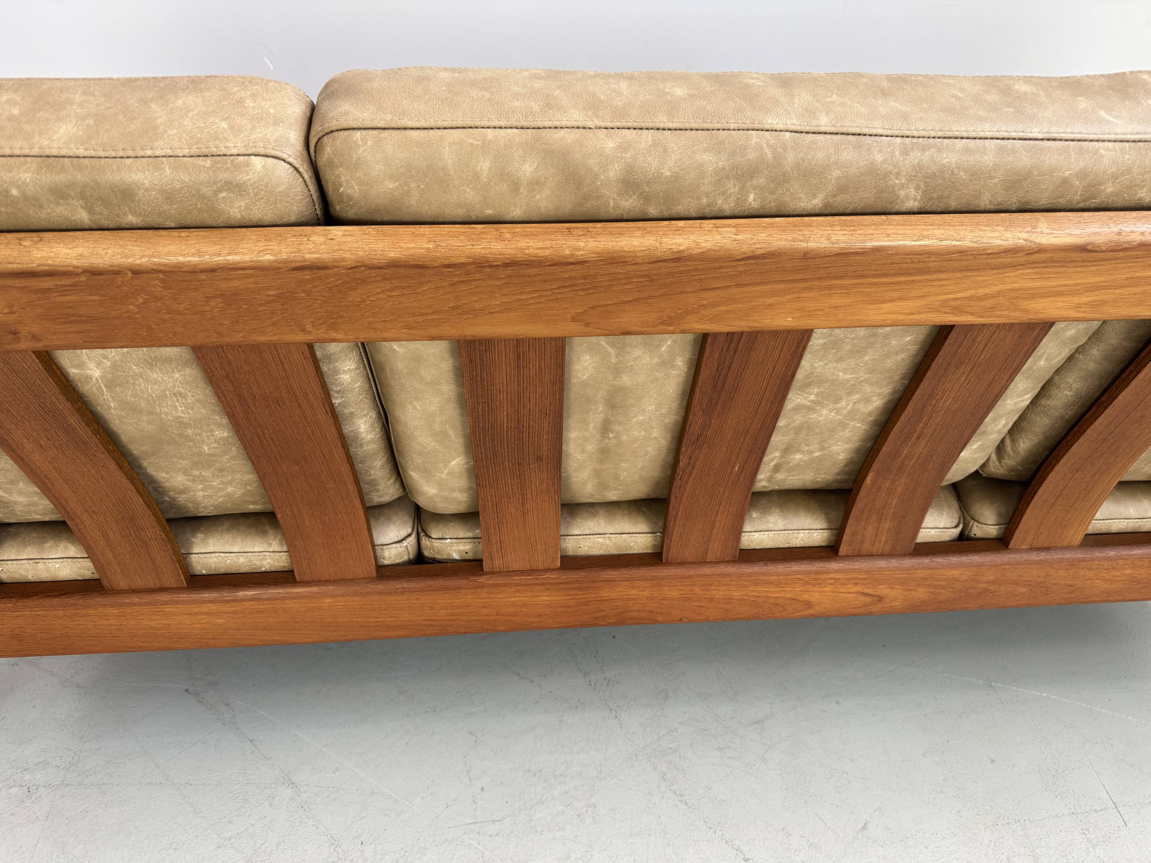 Vintage danish sofa by Børge Jensen