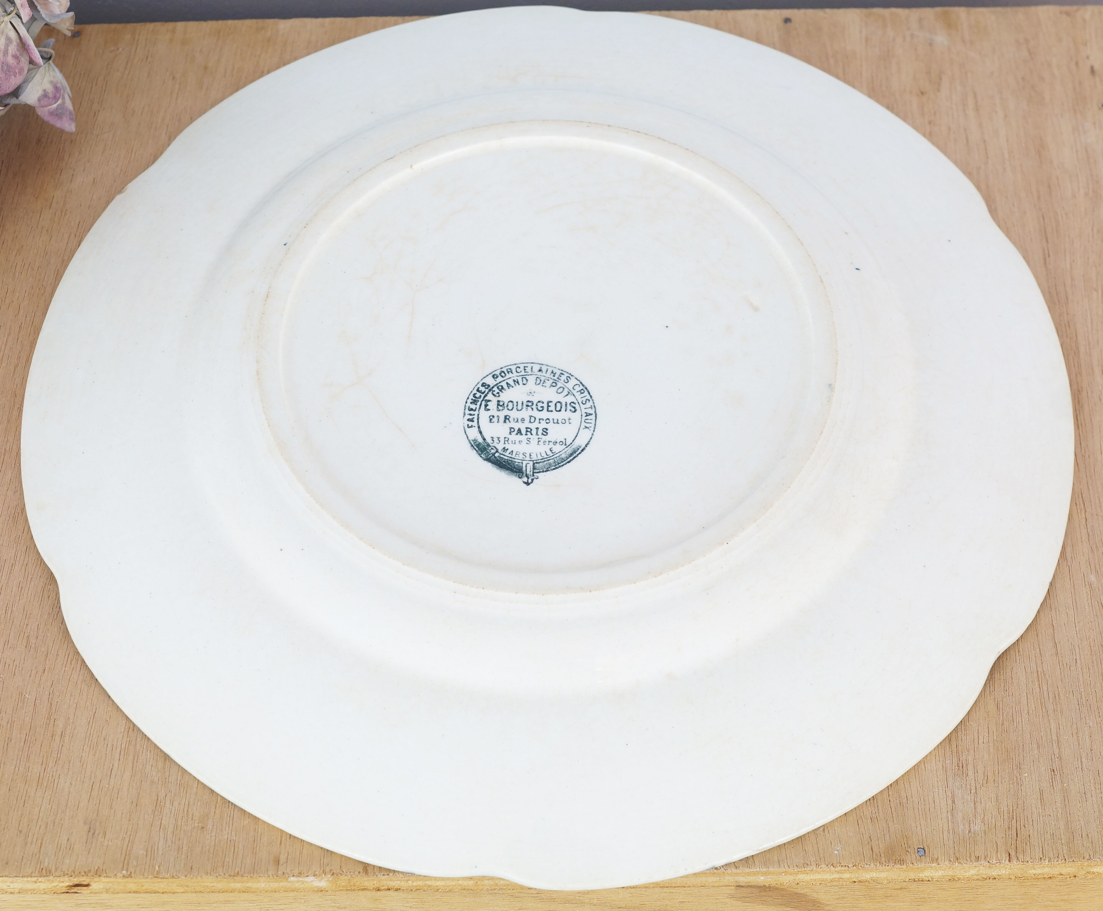 Large plate or serving dish Terre de fer Grand Dépôt E.Bourgeois