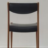 Scandinavian chair