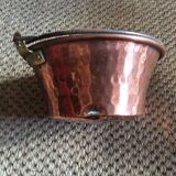 Cache-pot en cuivre