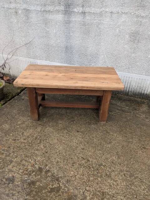 Oak coffee table