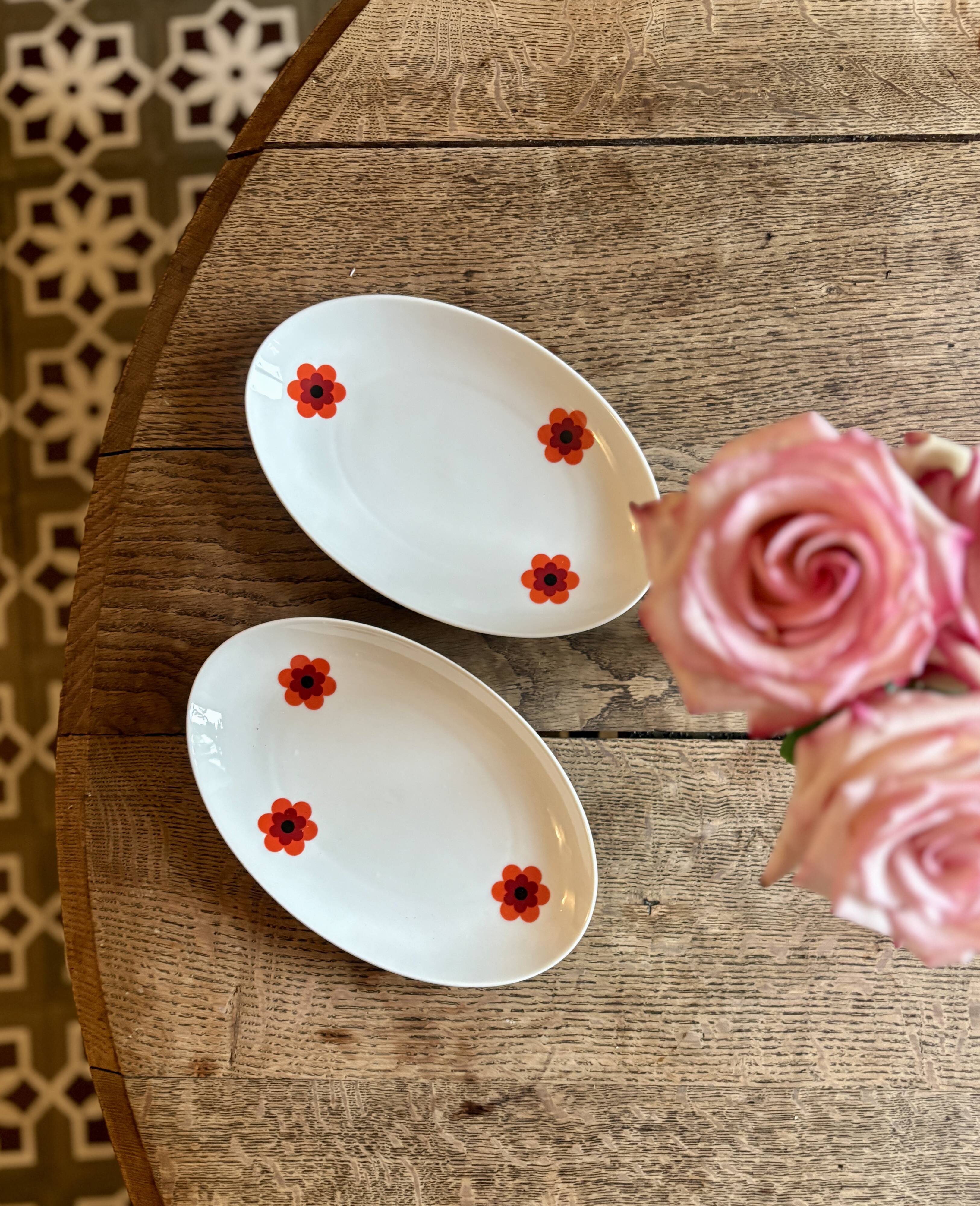 Set of 2 vintage Scherzer BAVARIA dishes.