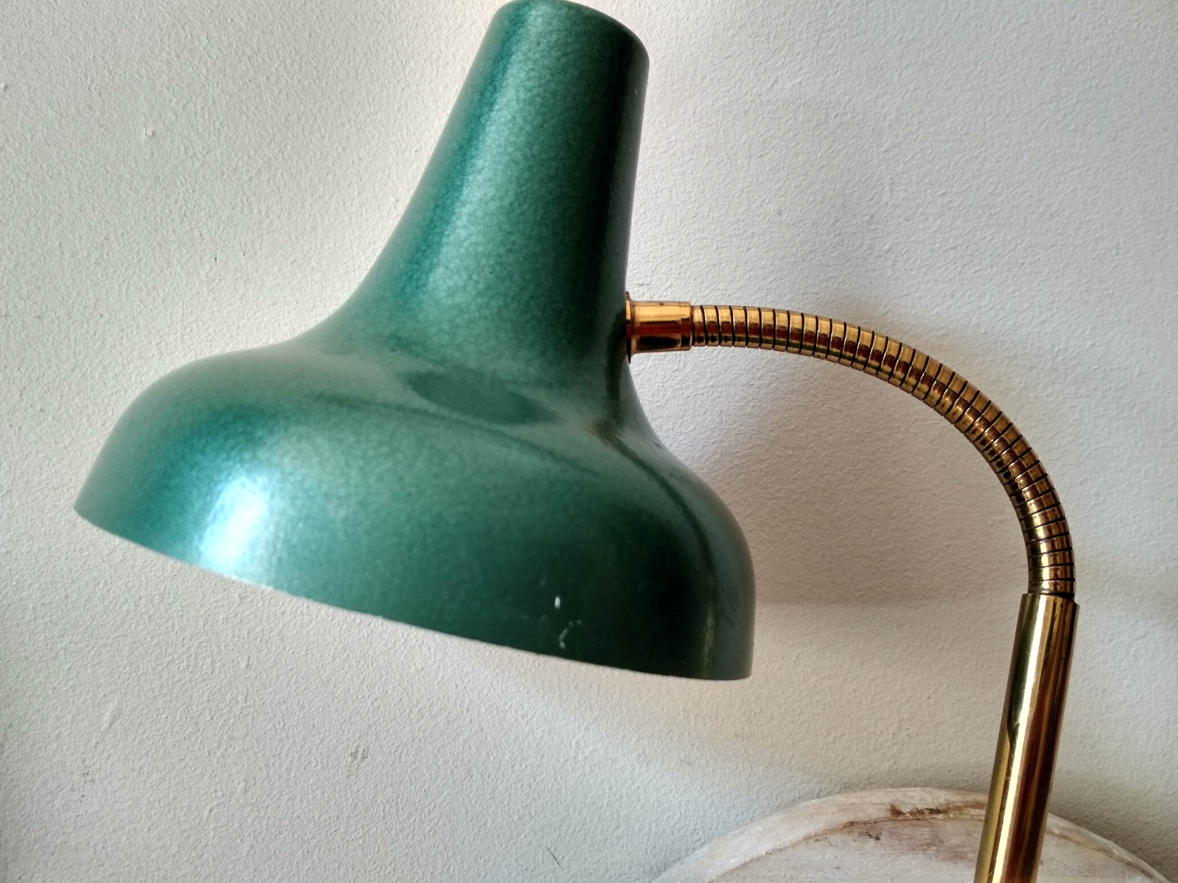 50's 50's green metal articulated desk lamp and golden flexible foot