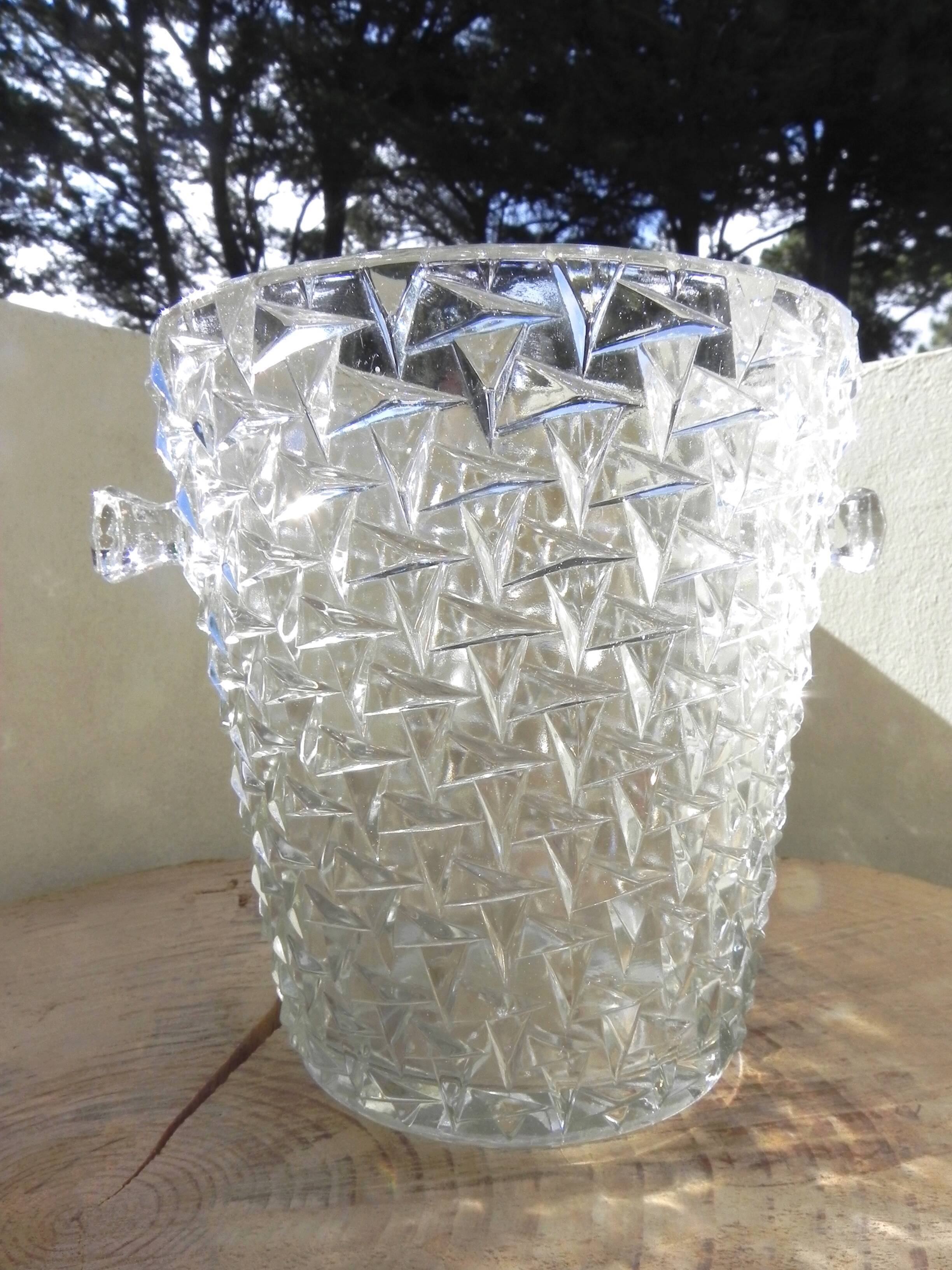 Sean large format ice