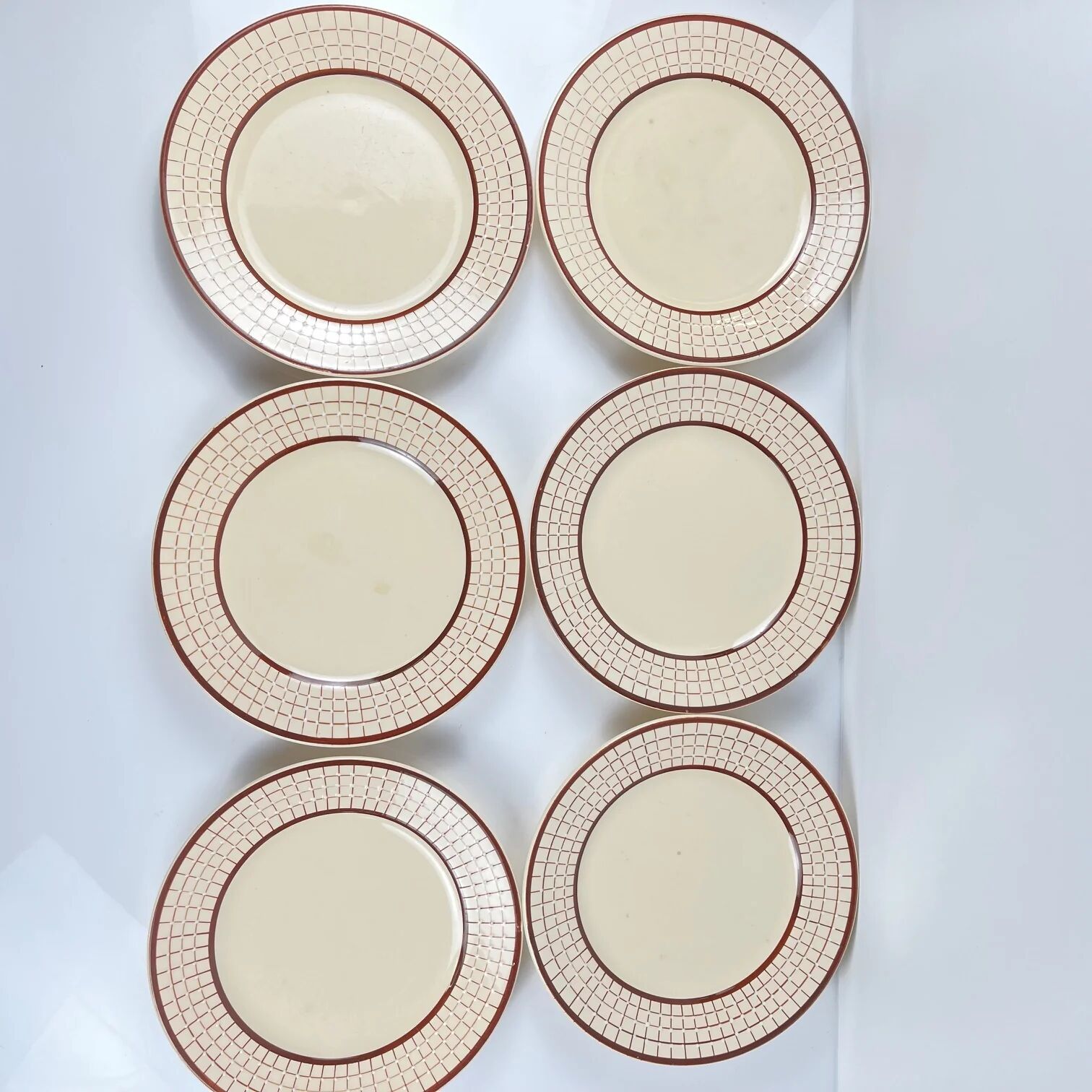 Set of 6 flat plates Longchamp model "Colmar"