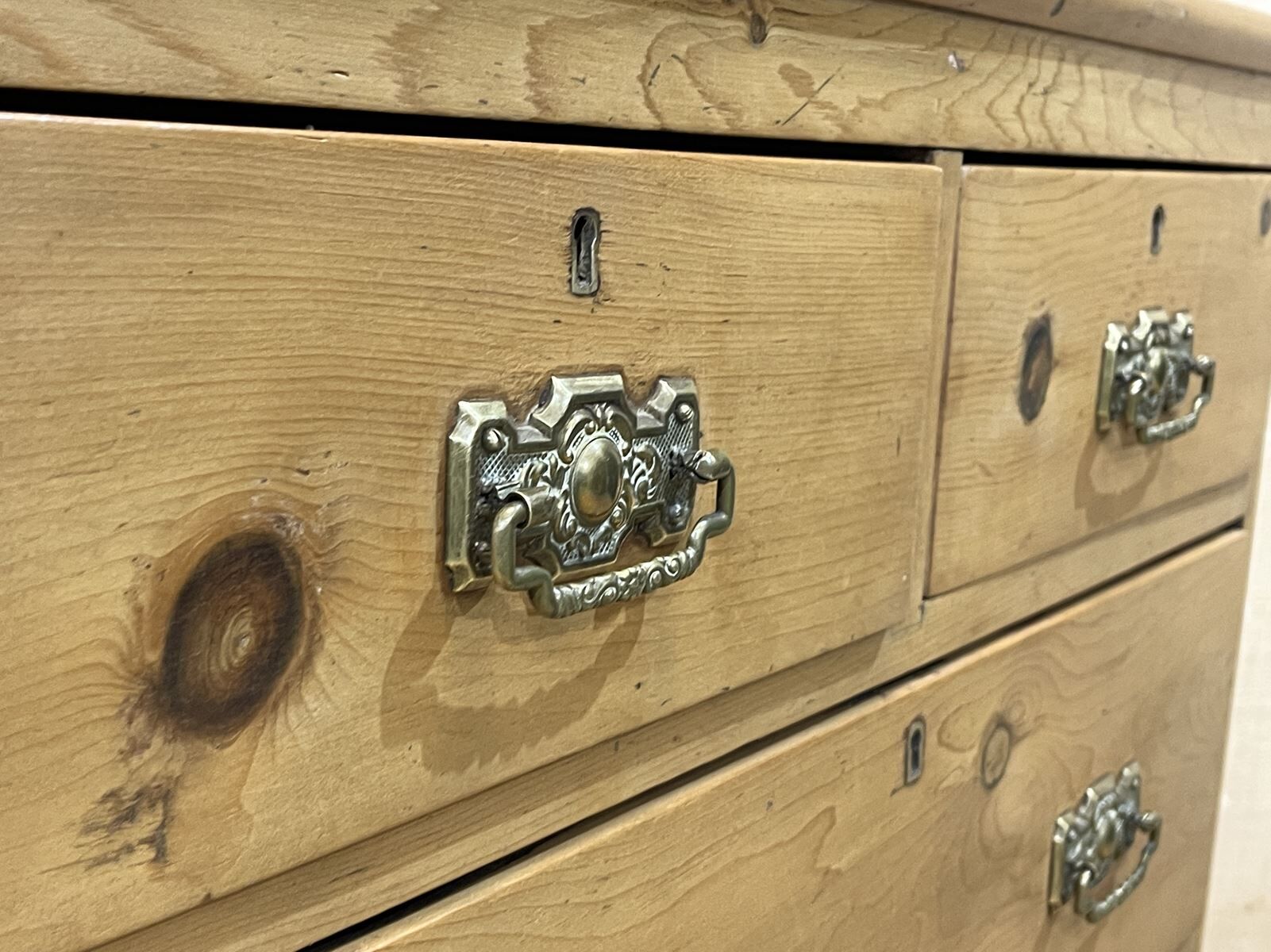 English chest of drawers in nineteenth century fir