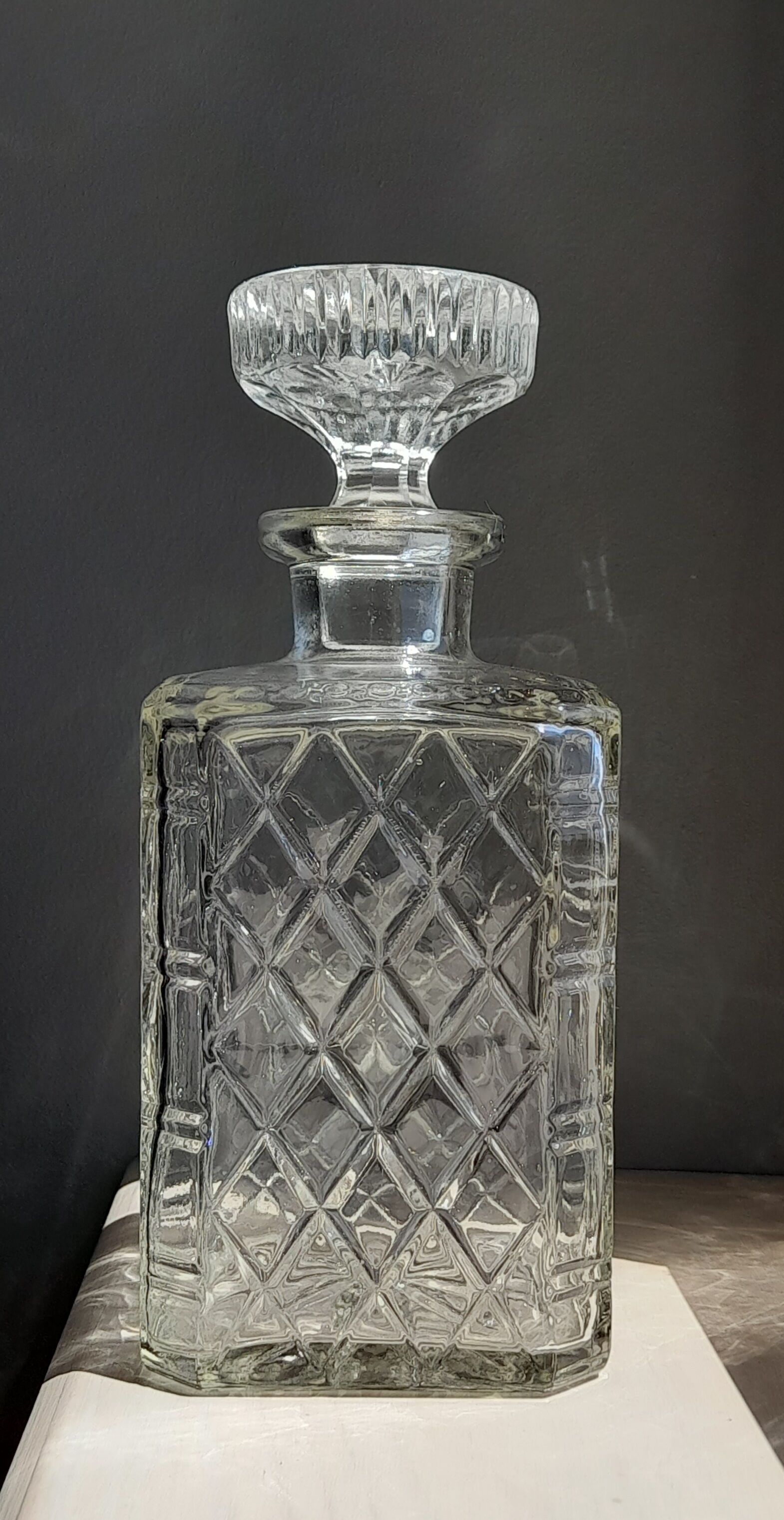 Whisky decanter