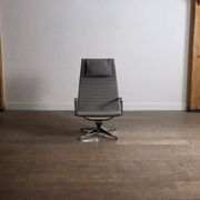 Early edition Eames EA124 Aluminium Group lounge chair by Herman Miller, 1970s