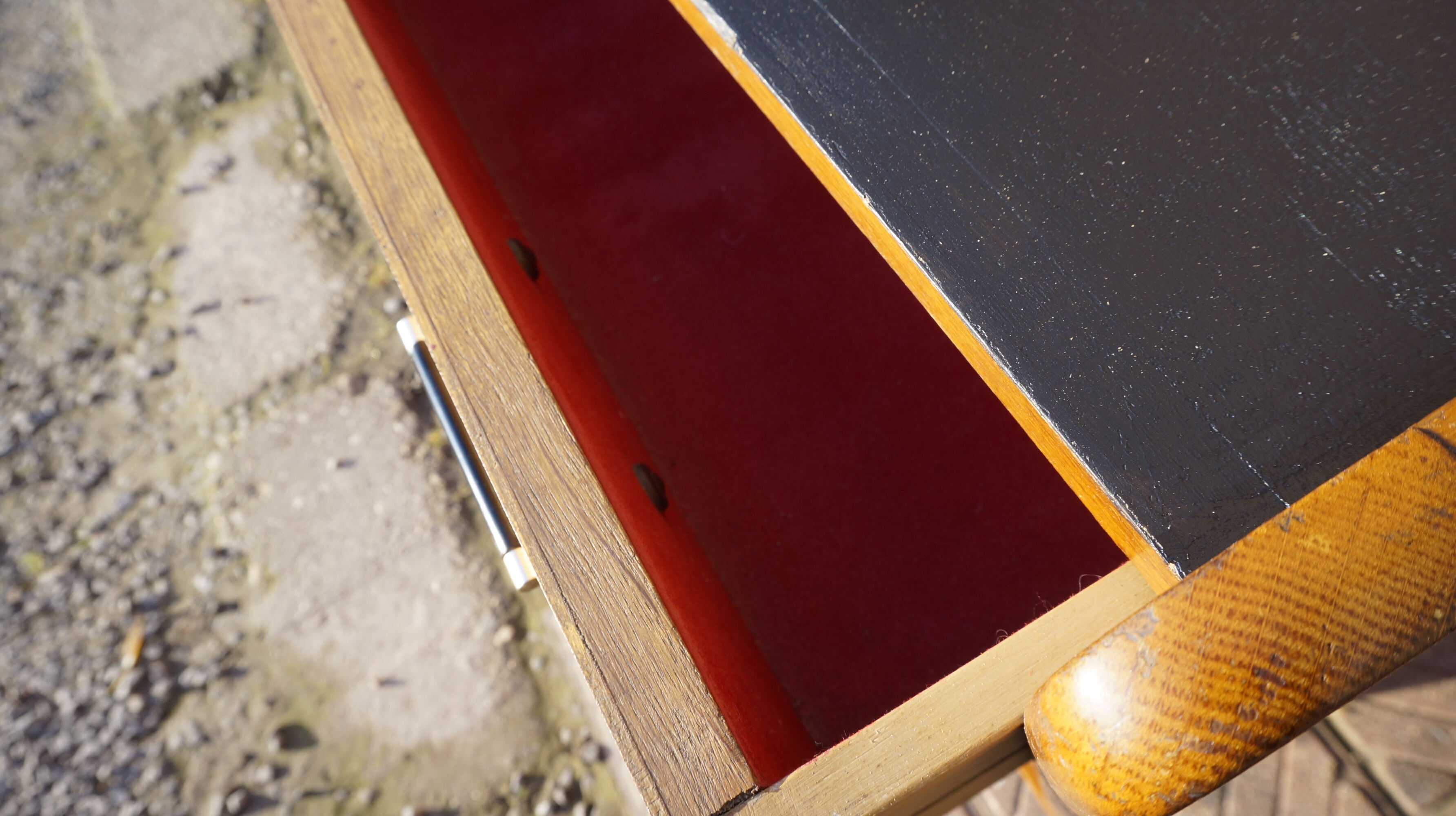 Vintage chest of drawers