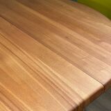 T40 extendable table by Pierre Chapo