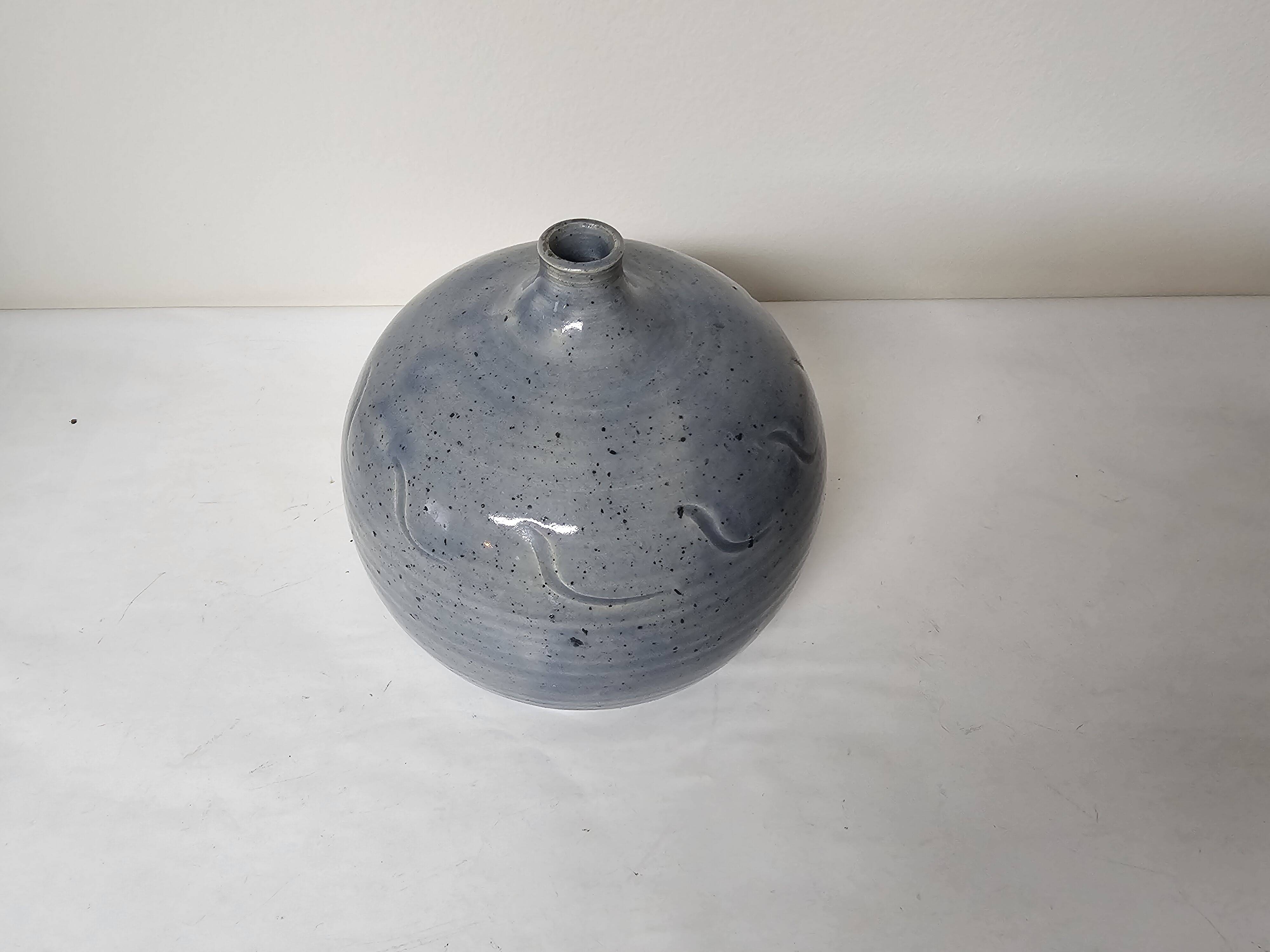 Glazed ceramic ball vase soliflore signed with monogram BL.