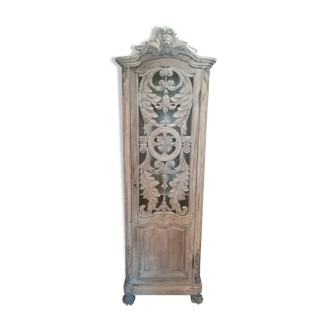 Mid-nineteenth century hindered oak